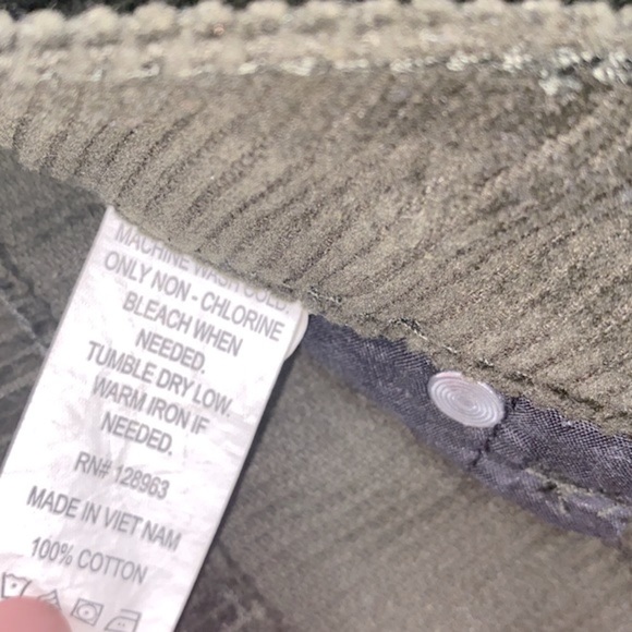 Indigo Rein green corduroy skirt size 3 - Picture 4 of 6